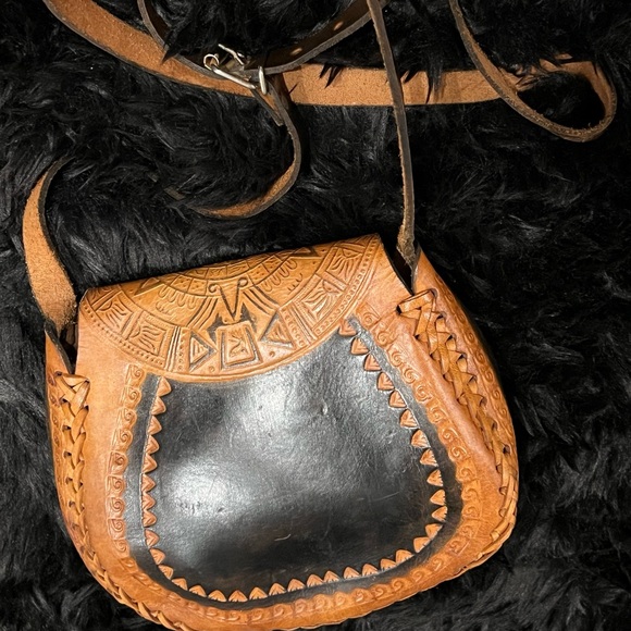 Vintage Mini Leather Crossbody Bag - Picture 10 of 15